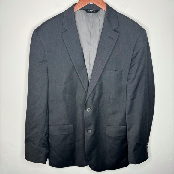 Jos. A. Bank Traveler Tailored Fit 100% Wool Blazer Size 44L - Picture 1 of 7